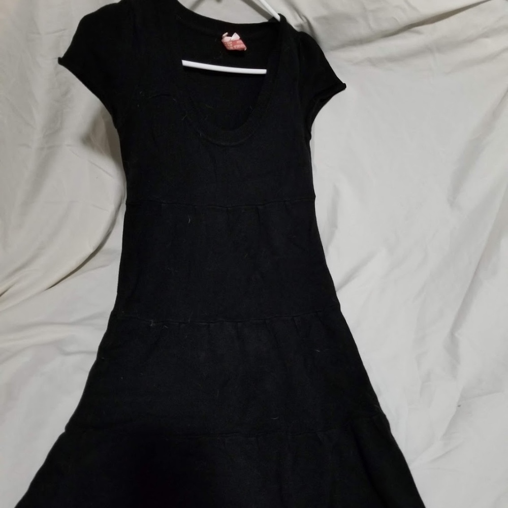Black scoop neck sweater dress Size M